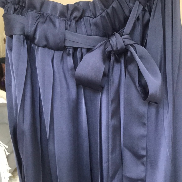 Navy Wide Leg Cropped Pant - Picture 4 of 15